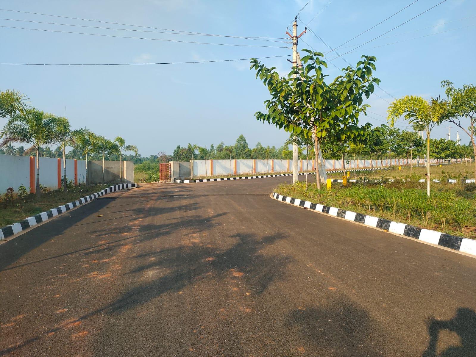 RESIDENTIAL PLOTS IN KAPULUPPADA, GOLDEN BEACH RSALE PLOTS IN KAPULUPPADA