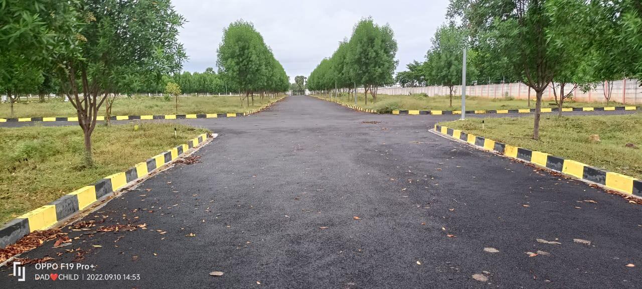 HOUSE FOR SALE AT ATCHUTAPURAM, VILLA & HOUSE FOR SALE IN ATCHUTAPURAM