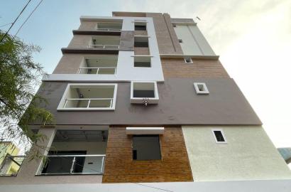 FLATS FOR SALE IN HANUMANTHAVAKA, APARTMENT SALE IN HANUMANTHAVAKA