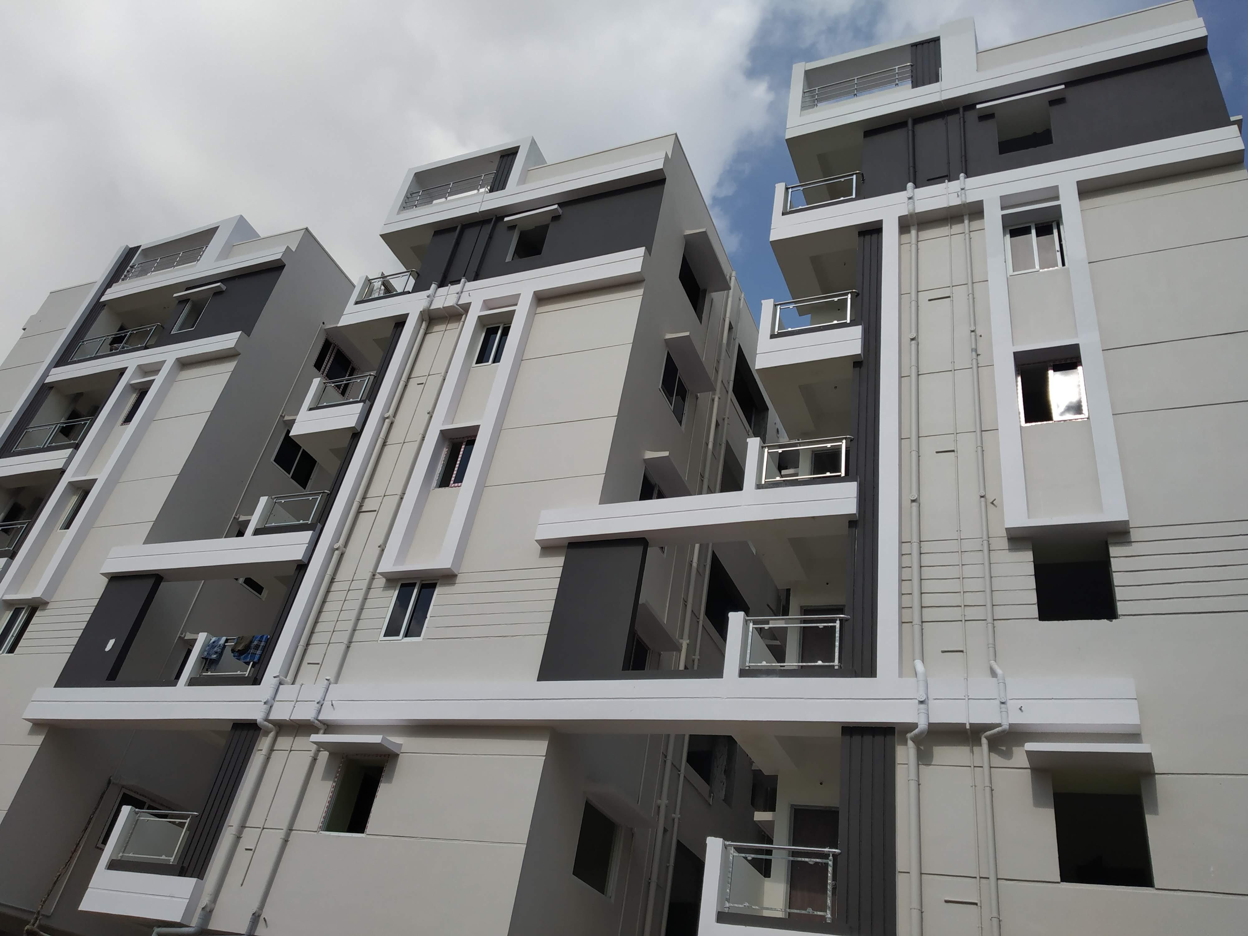 FLATS FOR SALE AT ATCHUTHAPURAM, FLAT SALE IN ATCHUTAPURAM