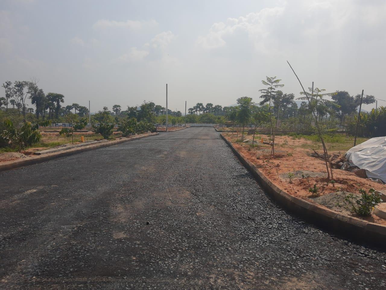 RAJAPULOVA PLOTS FOR SALE, HIGHWAY FACING PLOTS AT RAJAPULOVA, VUDA-approved plots in Rajapulova