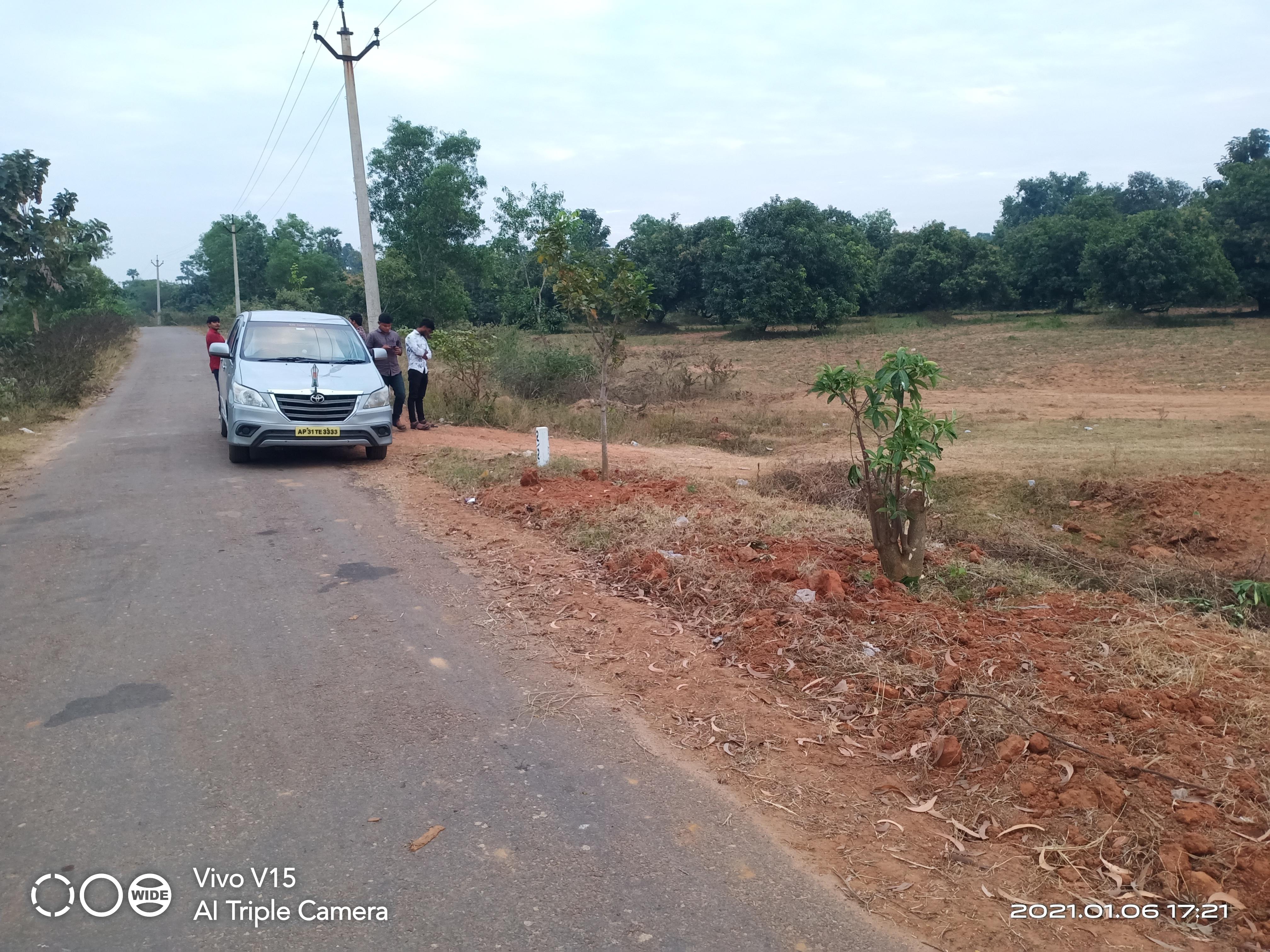 25 Acres & 10 Acres of Prime Land Near Tarluvada IT Hub & Google Data Center, Visakhapatnam