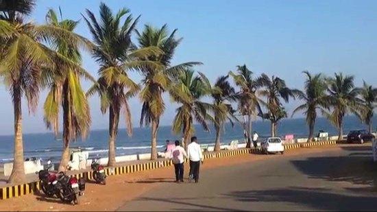 Commercial Lands in Bheemili, Visakhapatnam; Commercial Plots in Bheemili Visakhapatnam, Commercial Beach View Properties in Bheemili