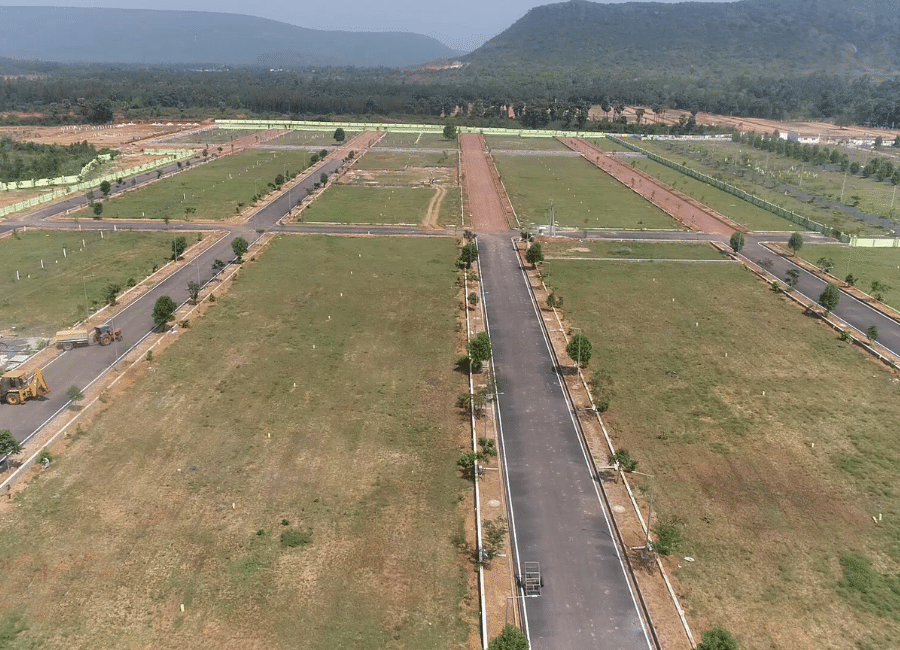 KOMMADI OPEN PLOTS  ,VUDA OPEN PLOTS IN KOMMADI ,OPEN PLOTS AT KOMMADI