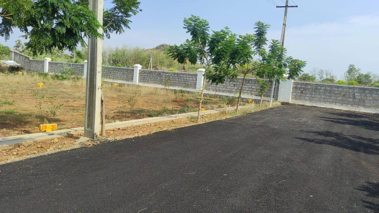 PLOTS IN DAKAMARRI,BKR SMART CITY DAKAMARRI,